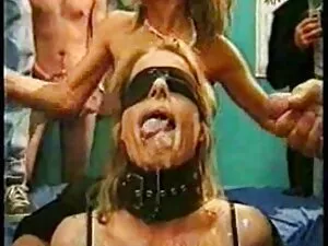 Bombasse film porno  ...