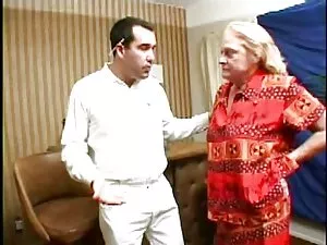 blonde chaude baisée ...
